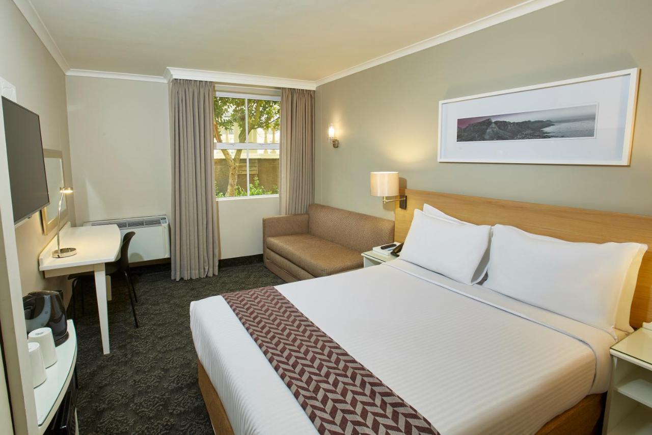 Stayeasy Century City Cape Town Exterior photo